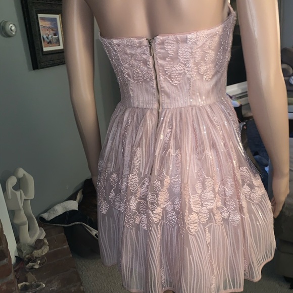 Never worn baby pink Bebe cocktail dress - Picture 5 of 6